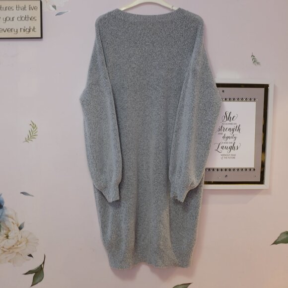 Dreamers by debut SWEATER DRESS - Picture 4 of 4